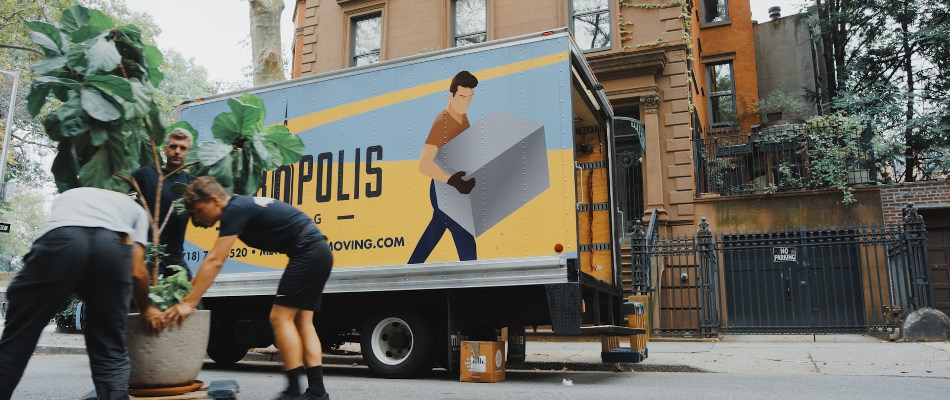 Move-in / Move-out cleaning
